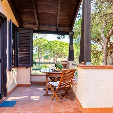 Bilocale Pinewood Apartment Santa Margherita di Pula