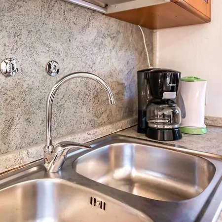 Apartman Bilocale Pinewood *