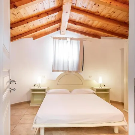 Bilocale Pinewood Apartmán *